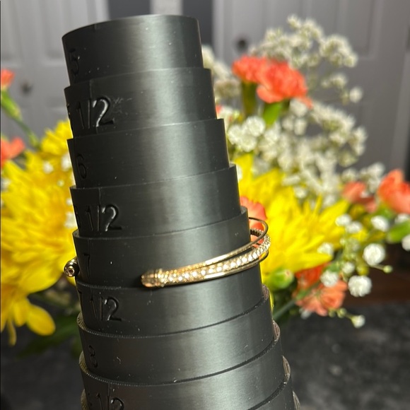 Elegant Gold and Sparkling Bangle Bracelet Dainty - Picture 7 of 8